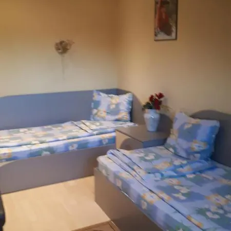 Къща за гости Blisten 3*